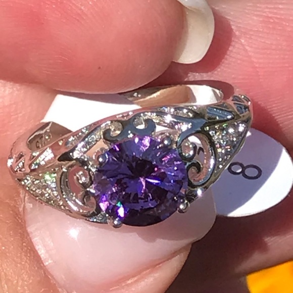 925 Sterling Silver Gemstone  Amethyst Dainty Ring - Picture 3 of 13